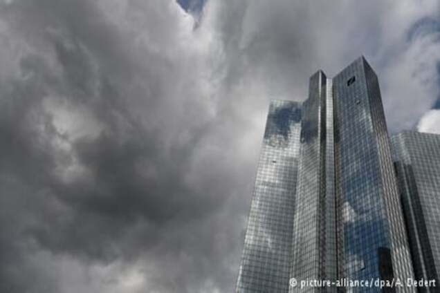 ЗМІ: Незаконні оборудки Deutsche Bank в Росії сягають 10 мільярдів доларів
