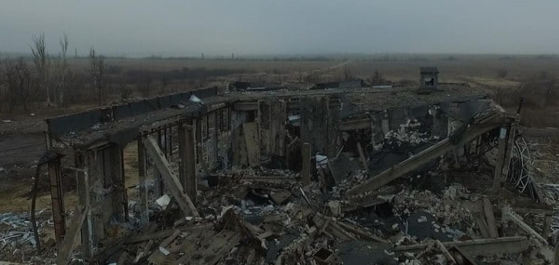 В сети показали, как выглядит разрушенный аэропорт 'Луганск'