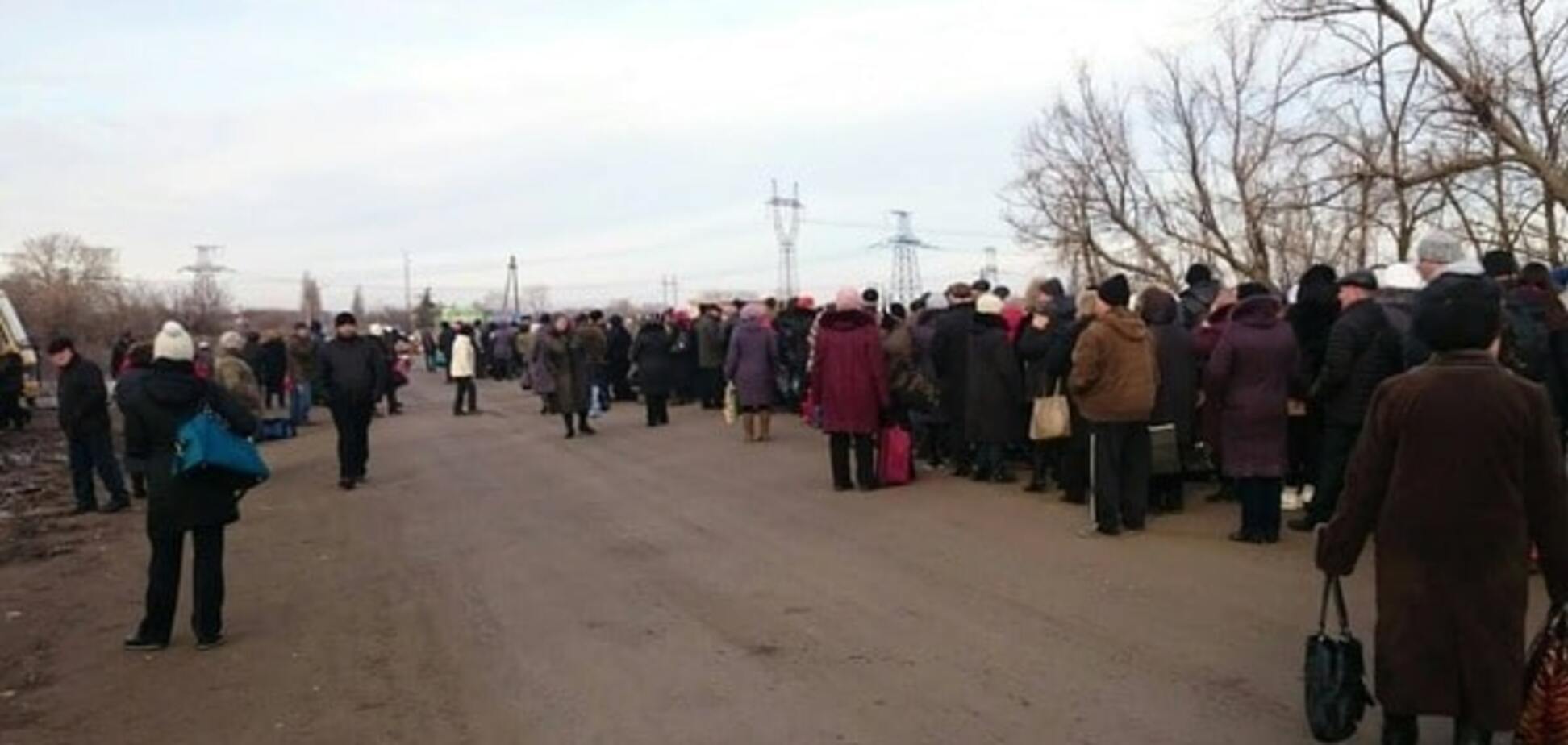 Донецьк вбили: переселенці розповіли про новорічну поїздку в місто