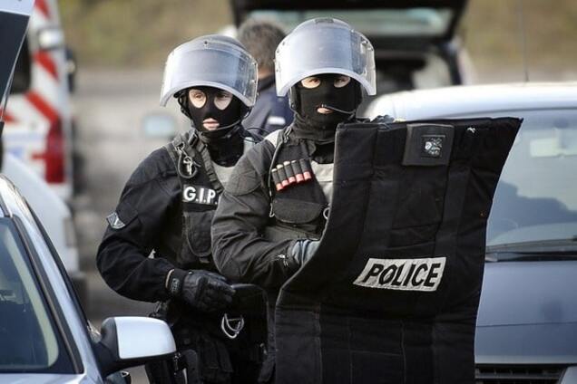 Терроризм в Европе: спецслужбы предотвратили атаки во Франции