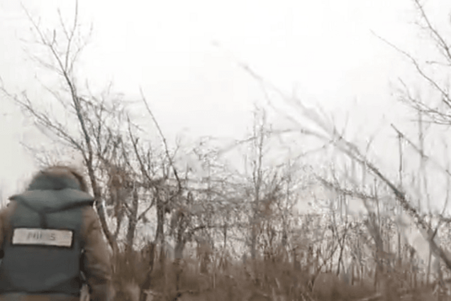 Журналистов обстреляли из минометов на позициях 'Айдара': видеофакт