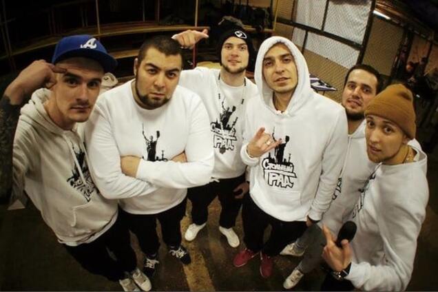 На концерте ЯрмаКа парень сделал предложение девушке