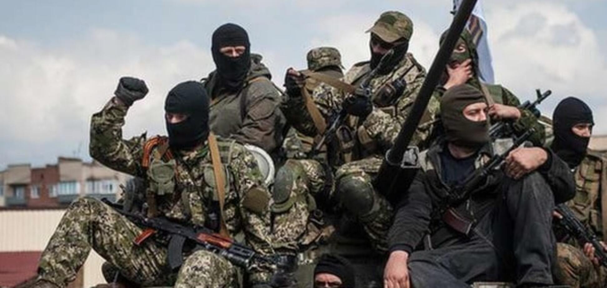 Захват Коминтерново открыл боевикам путь к Мариуполю - 'Азов'