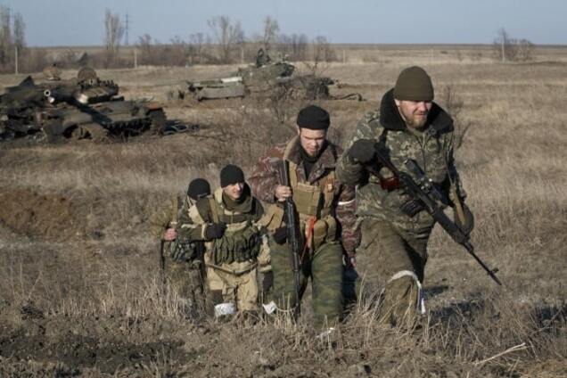 ОБСЕ: террористы подтянули в Коминтерново танки и артиллерию