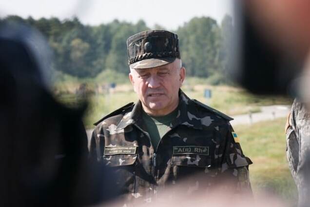 Не люстрировали, сам ушел: Полторак принял отставку командующего Сухопутных войск