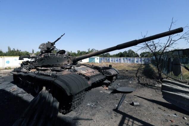 Аваков заявил, что террористы покинули Коминтерново. В штабе АТО отрицают