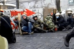 'Снайпер стреляет, трупы кругом': опубликовано новое видео расстрела Небесной сотни