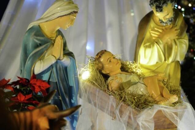 Христиане западного обряда празднуют Рождество