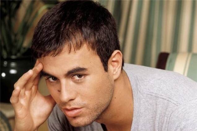 Назад в Средневековье: организаторов шоу Энрике Иглесиаса планируют высечь на Шри-Ланке