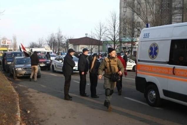 Драка на незаконной стройке в Киеве: пострадавший попал в реанимацию