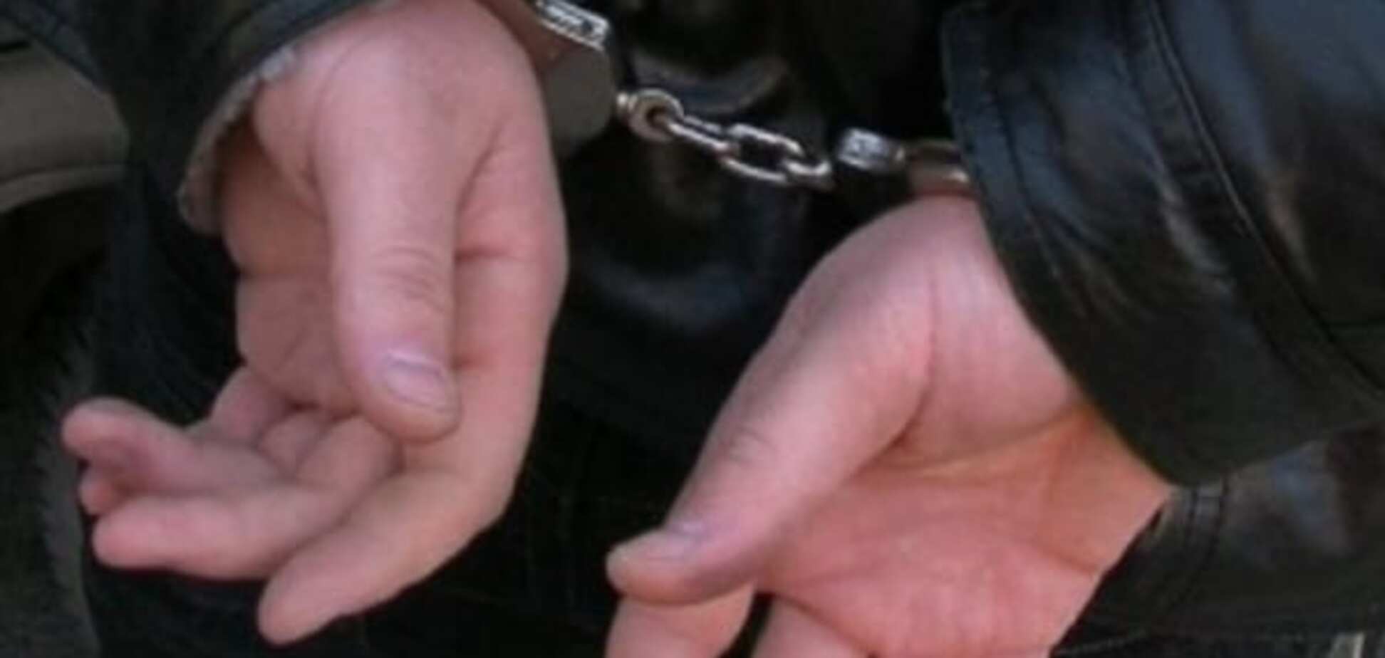 В Киеве группа подростков-грабителей нападала на прохожих