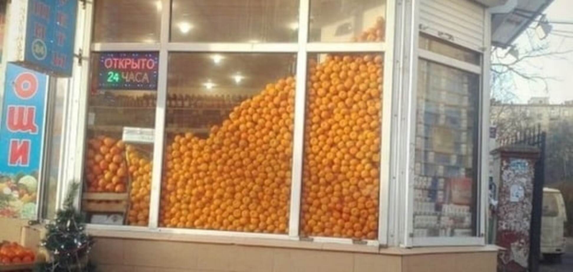 Новогодние курьезы: 20 забавных фотографий