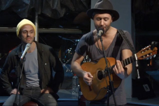 Группа 5’nizza провела уникальный акустический квартирник: видеофакт