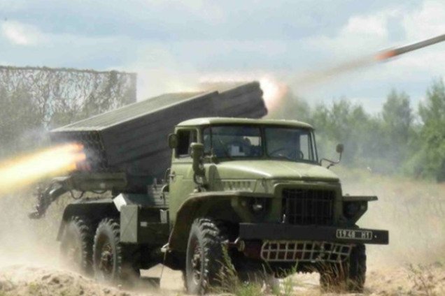 Разведка узнала, где террористы 'ДНР' прячут САУ и 'Грады'