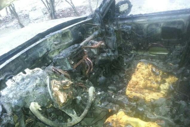 Сгорел джип: в Киеве произошло четыре автопожара