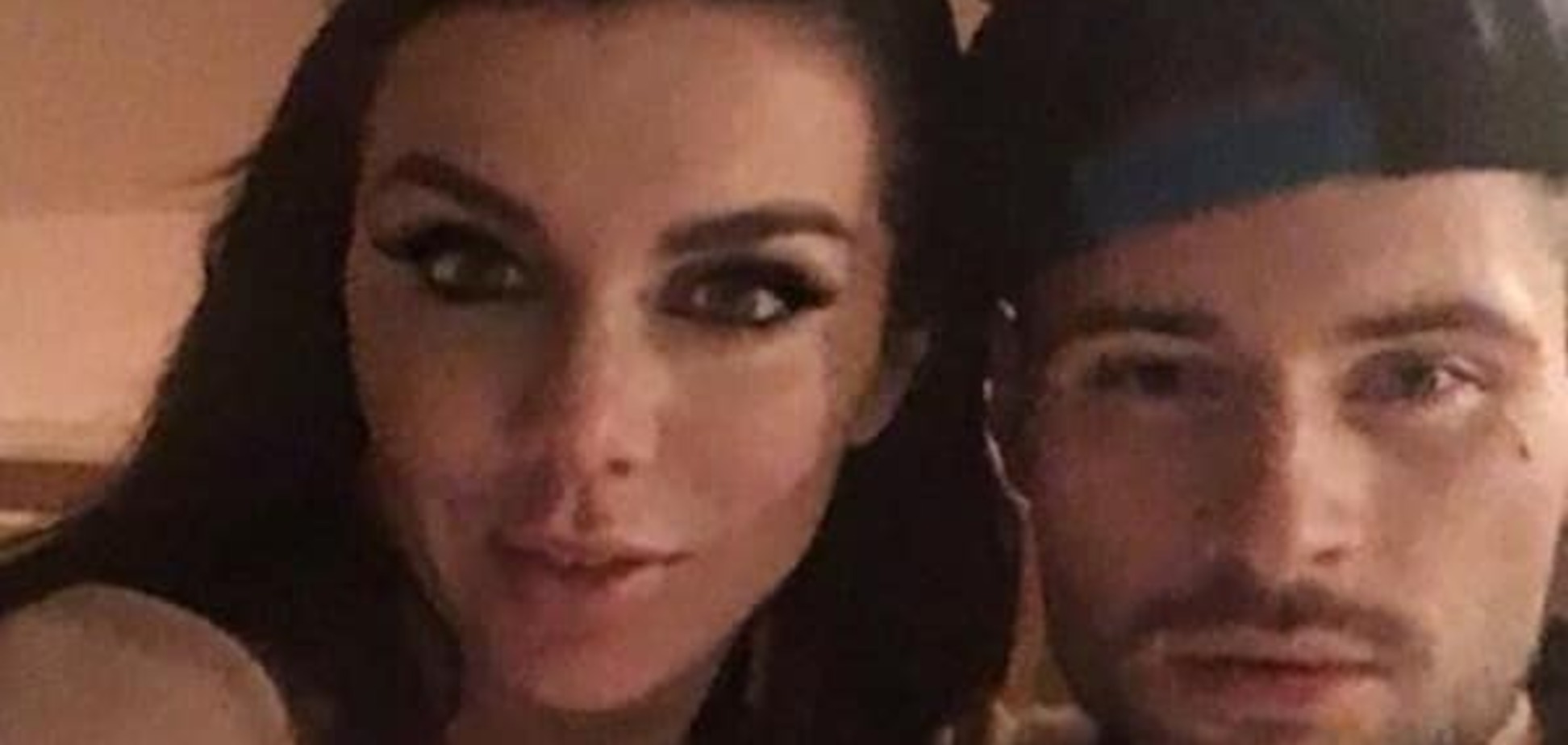 'Лучший мой подарочек - это ты': Седокова вернулась к бывшему бойфренду