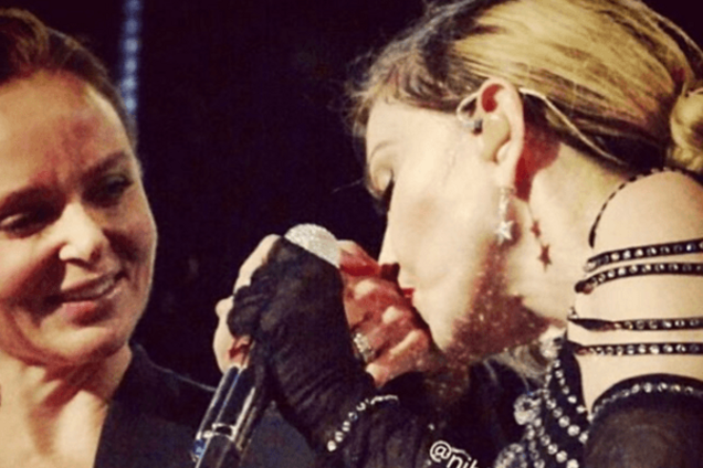 Дочь Пола Маккартни выпорола Мадонну на сцене