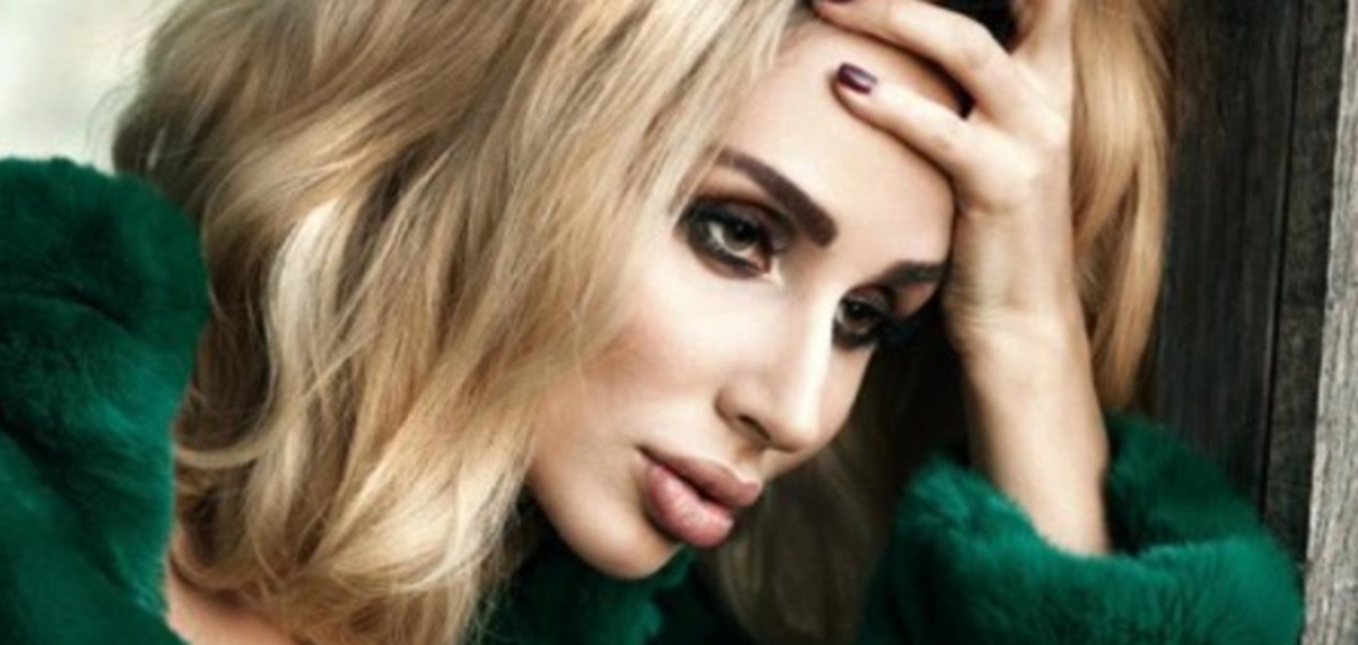 Продюсер Лободи: співачка віддала права через агресію поліцейського