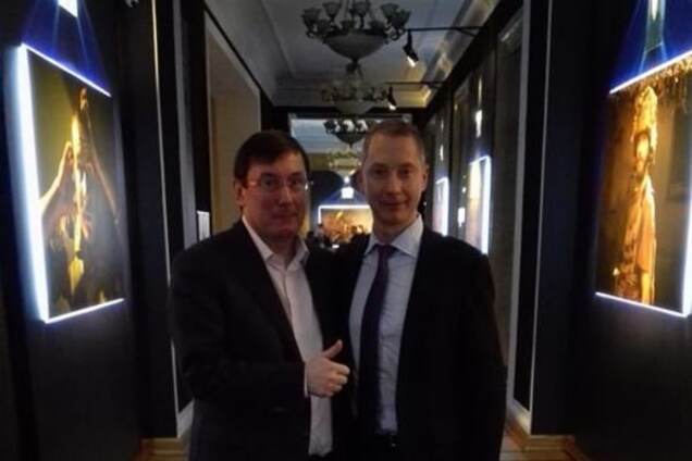 В Администрации Президента организовали выставку картин