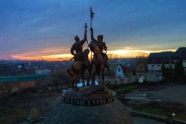 Томенко: пам'ятник вождям Коліївщини в Умані - попередження владі