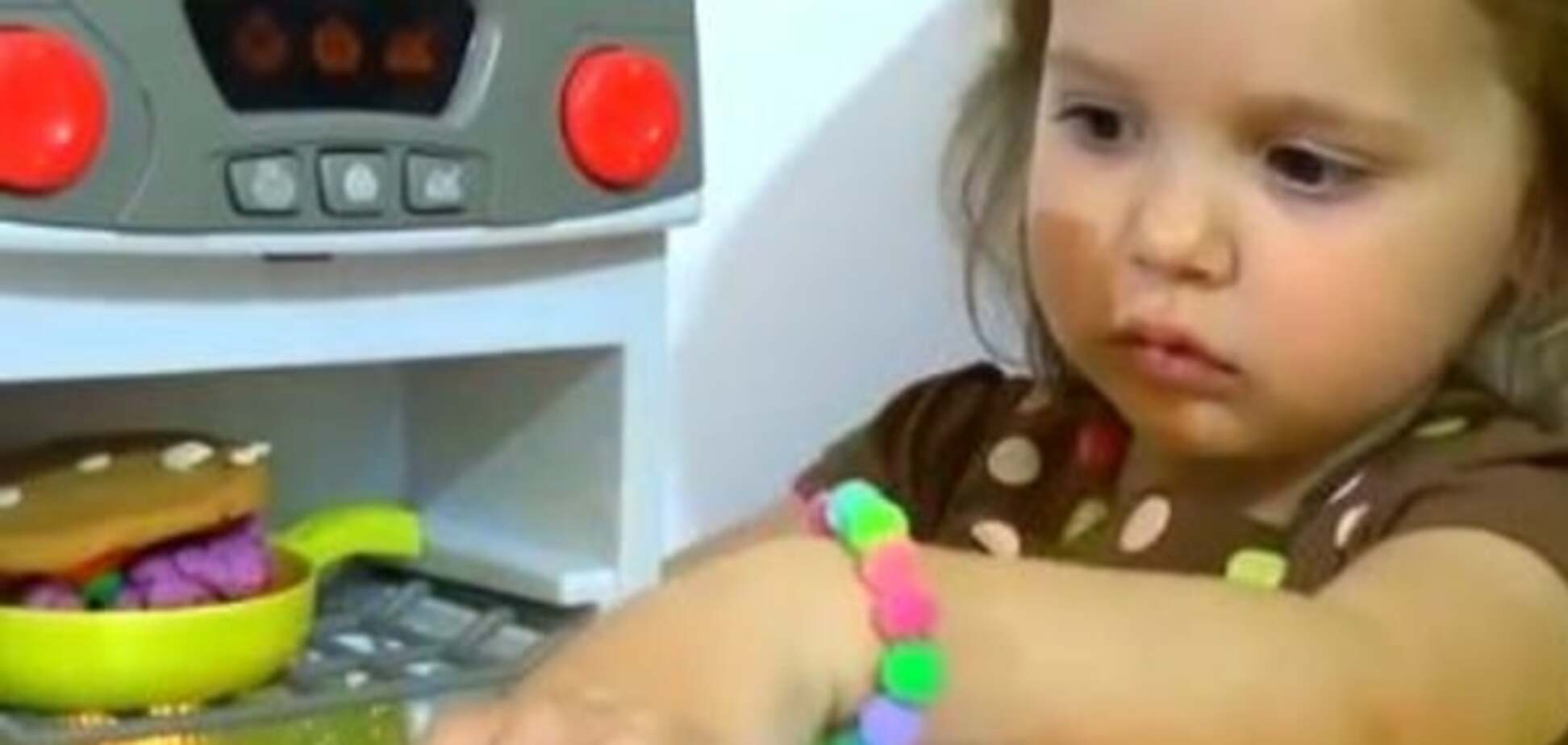 Мільярди переглядів: українські малюки стали зірками YouTube