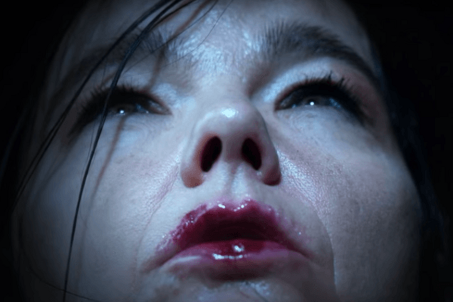 Треш и слюни: исландская певица Бьорк сняла клип у себя во рту