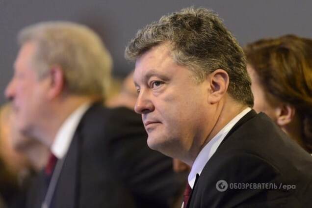 Украину миновала угроза дефолта — Порошенко