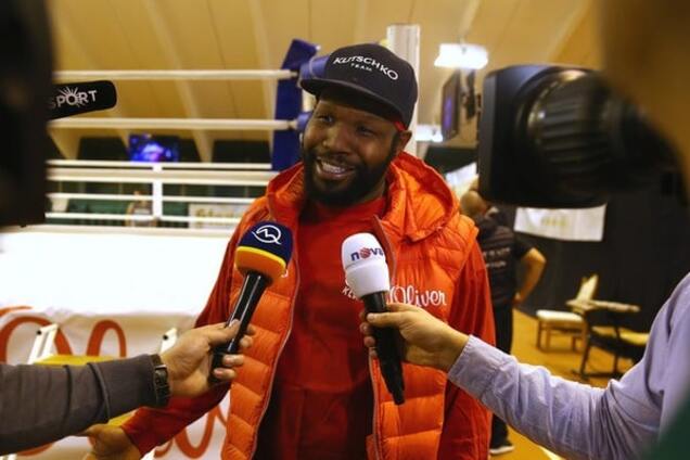 Тренера Кличко поставило в тупик поражение Владимира от Тайсона