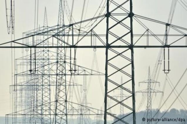 'Укренерго' поновила поставки електроенергії до Криму по ЛЕП 'Каховська-Титан'