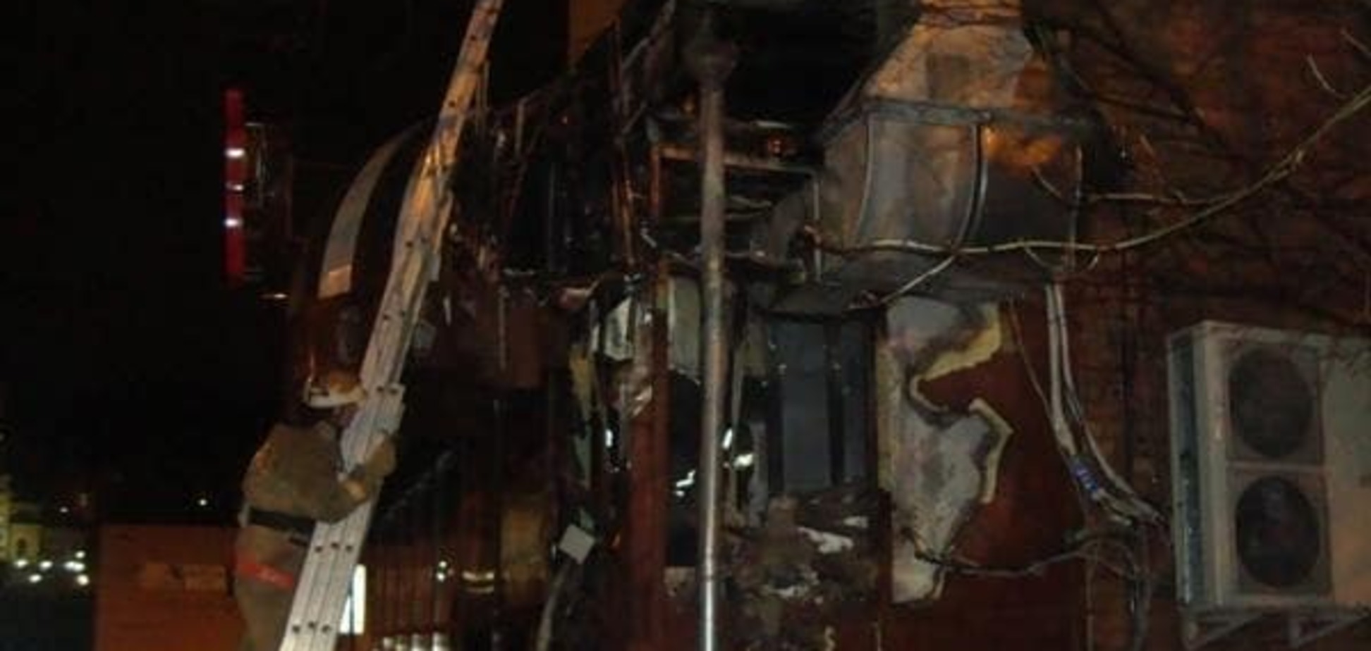 Пожар в киевском кафе: стали известны подробности ЧП