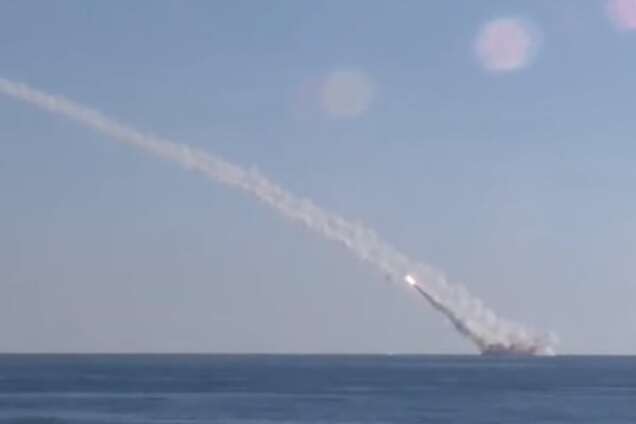 У мережі з'явилося відео ракетного удару російського підводного човна по Сирії