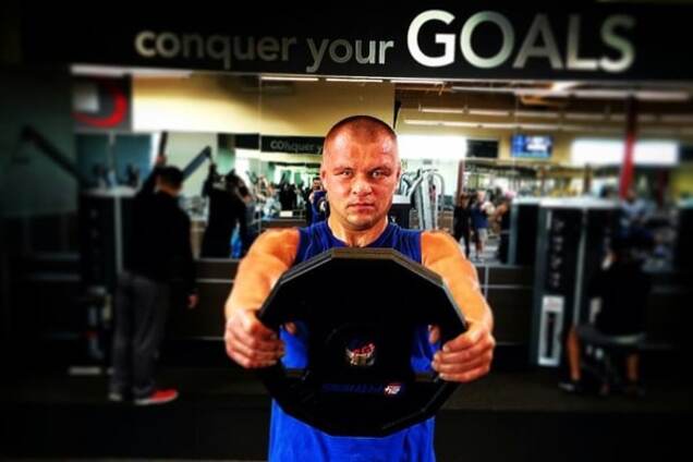 Украинец будет биться за отобранный у Фьюри чемпионский пояс