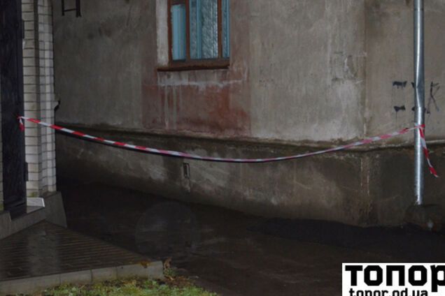 В Измаиле бывший военный повесился, предварительно заминировав многоэтажку: фото с места событий