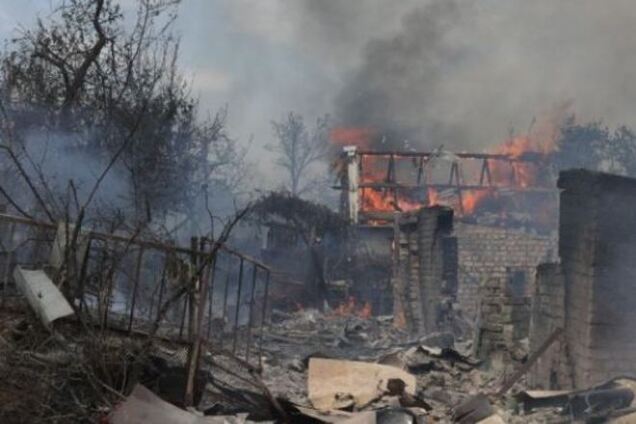 На Луганщине под обстрелами боевиков погибли 3 мирных жителя и 2 военных АТО