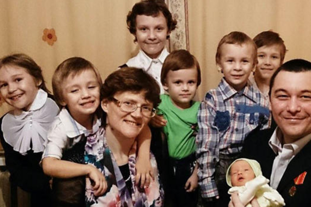 Павел Астахов и более 15 тысяч россиян добиваются от Путина освобождения матери 7 детей, обвиняемой в госизмене