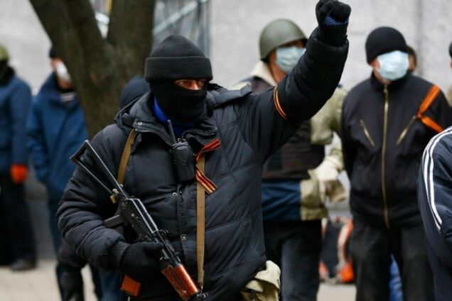 В Екатеринбурге боевики 'ЛНР' пообещали убить экс-судью 'за весь русский мир', назвав его 'бандеровцем'