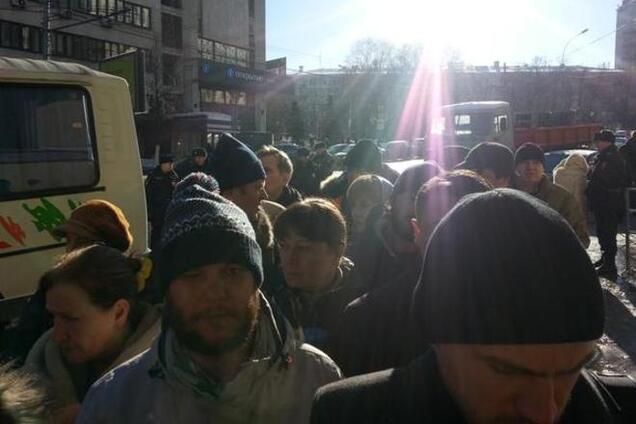 В московський суд у справі Савченко вишикувалася черга