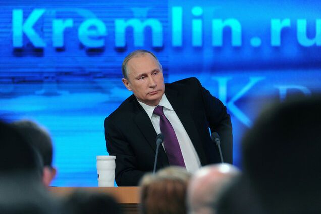 Путин пообещал не менять курс России, несмотря на 'давление'