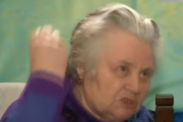 'Гнать всех боевиков до российской границы!': опубликовано видео с пенсионеркой из Дебальцево