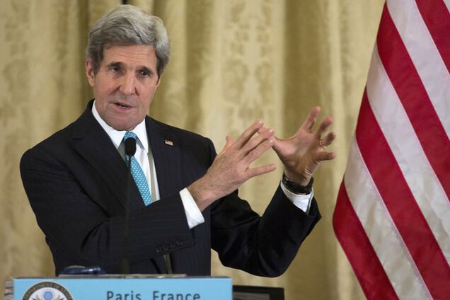 Керри сказал конгрессменам, что поддерживает поставки оружия в Украину - Bloomberg