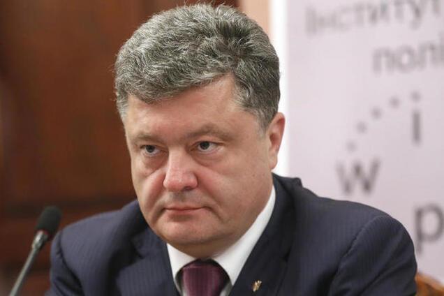 Порошенко предложил Раде ввести ответственность для руководителей и собственников банков