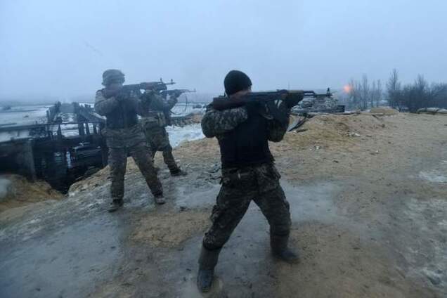 В районе Дебальцево ситуация резко осложнилась: российские войска оттеснили силы АТО - Тымчук