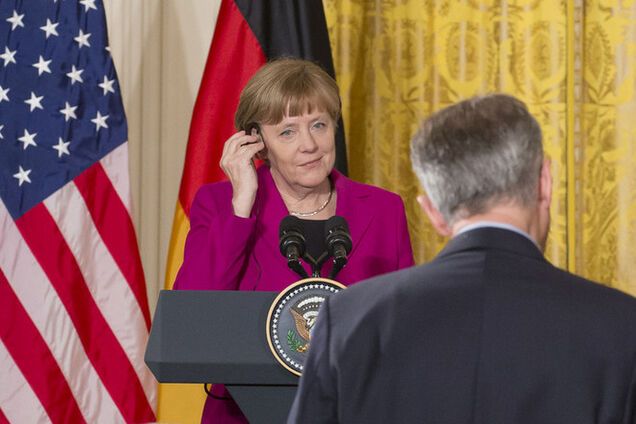 Политолог объяснил, по какой причине Меркель продемонстрировала осторожность
