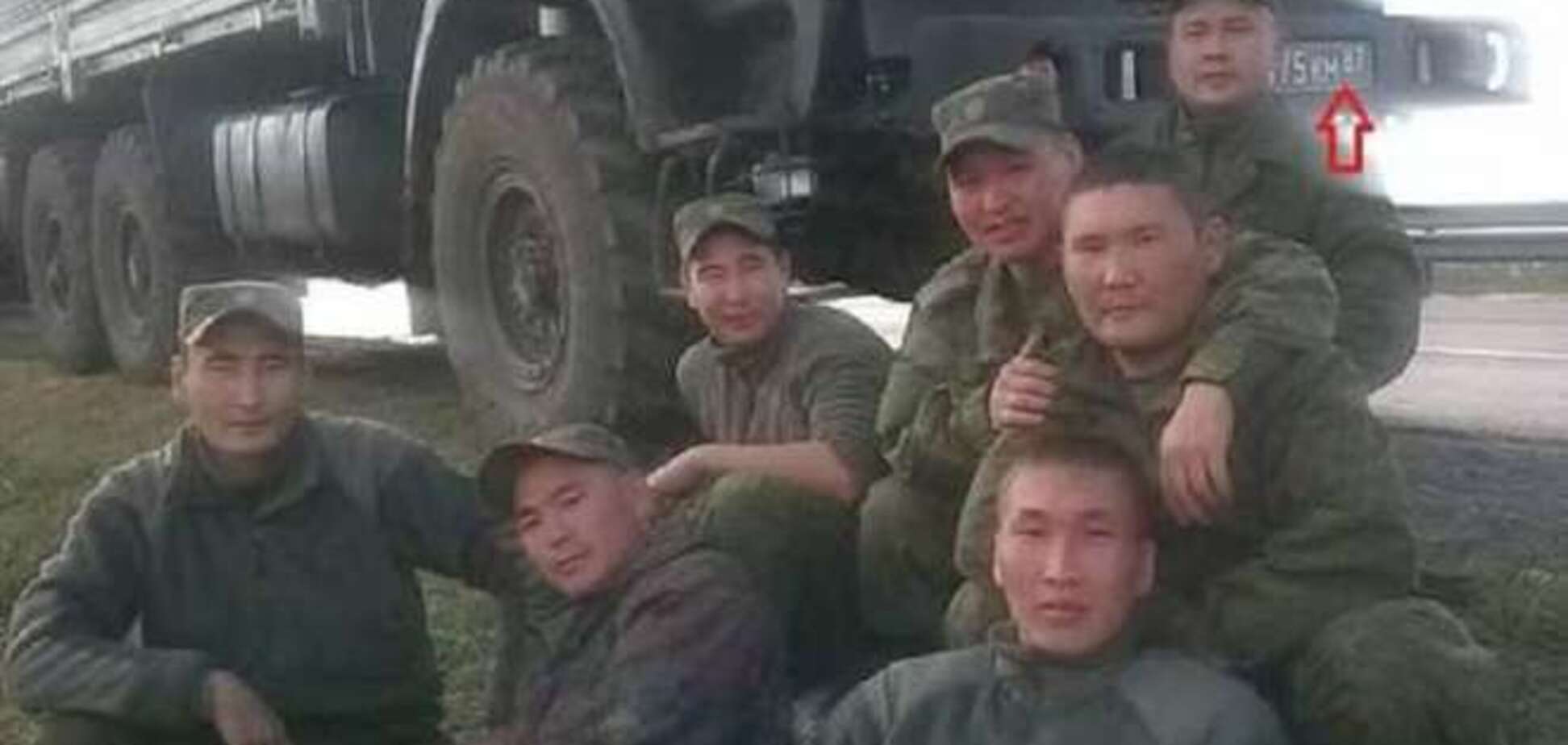 Появилось видео, как 'местный ополченец'-азиат комментирует обстрел Стаханова