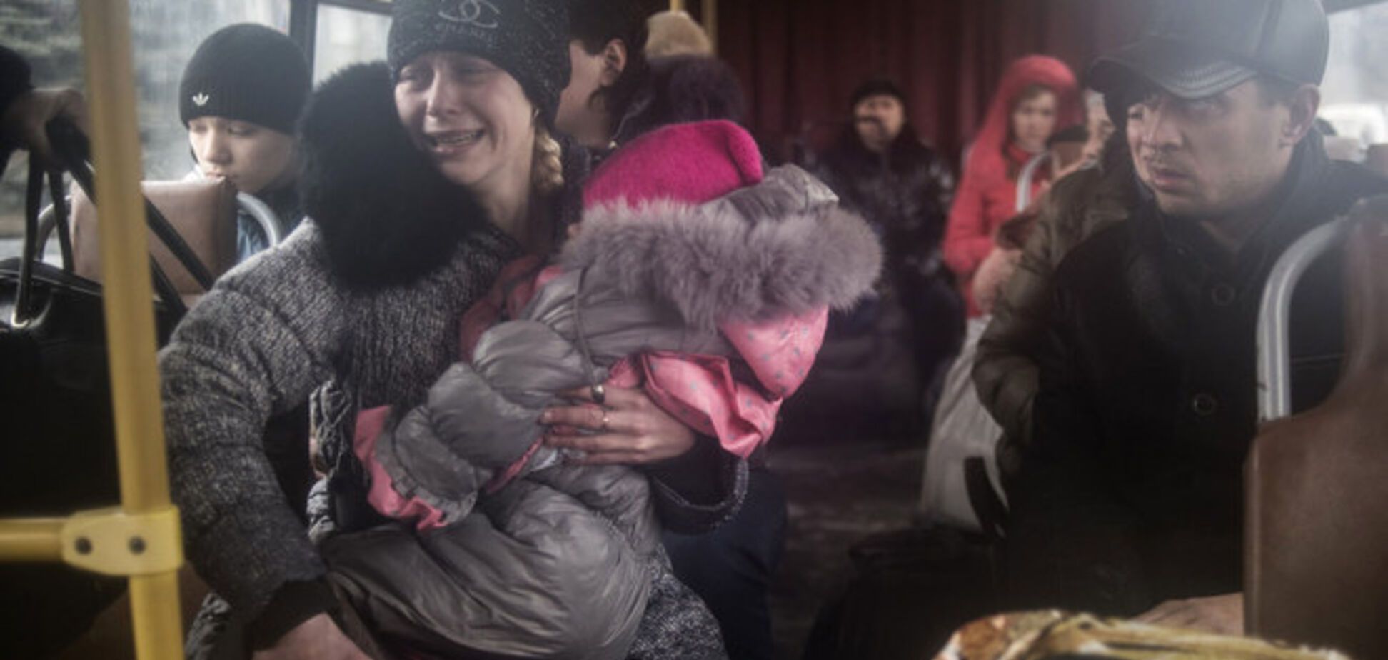 Опубліковані несамовиті фото з Дебальцевого: 500 людей залишилися в пеклі