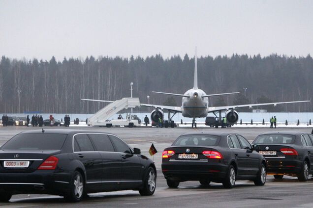 Порошенко, Меркель, Олланд уже в Минске. Путин приехал на переговоры последним
