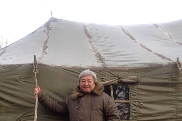 Мэр Запорожья уехал в зону АТО 'волонтером', принарядившись на 9 тыс. гривен