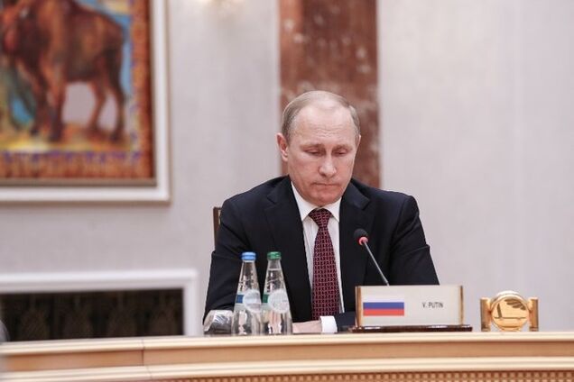 Путин подтвердил договоренность о прекращении огня с полночи 15 февраля и подписание документов