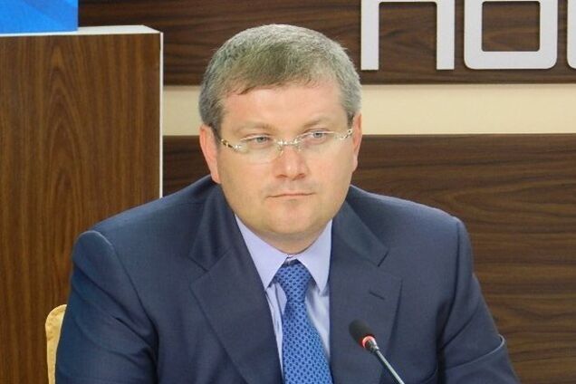 Вилкул: люди c автоматами захватили приемную Новинского