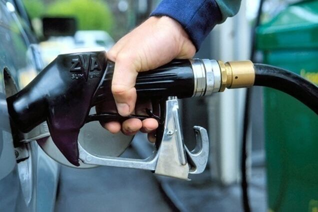 Цены на бензин в Украине прыгнули еще на 50 копеек: A-95 почти по 21 гривне